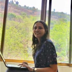 DR. MEGHNA SHAH
